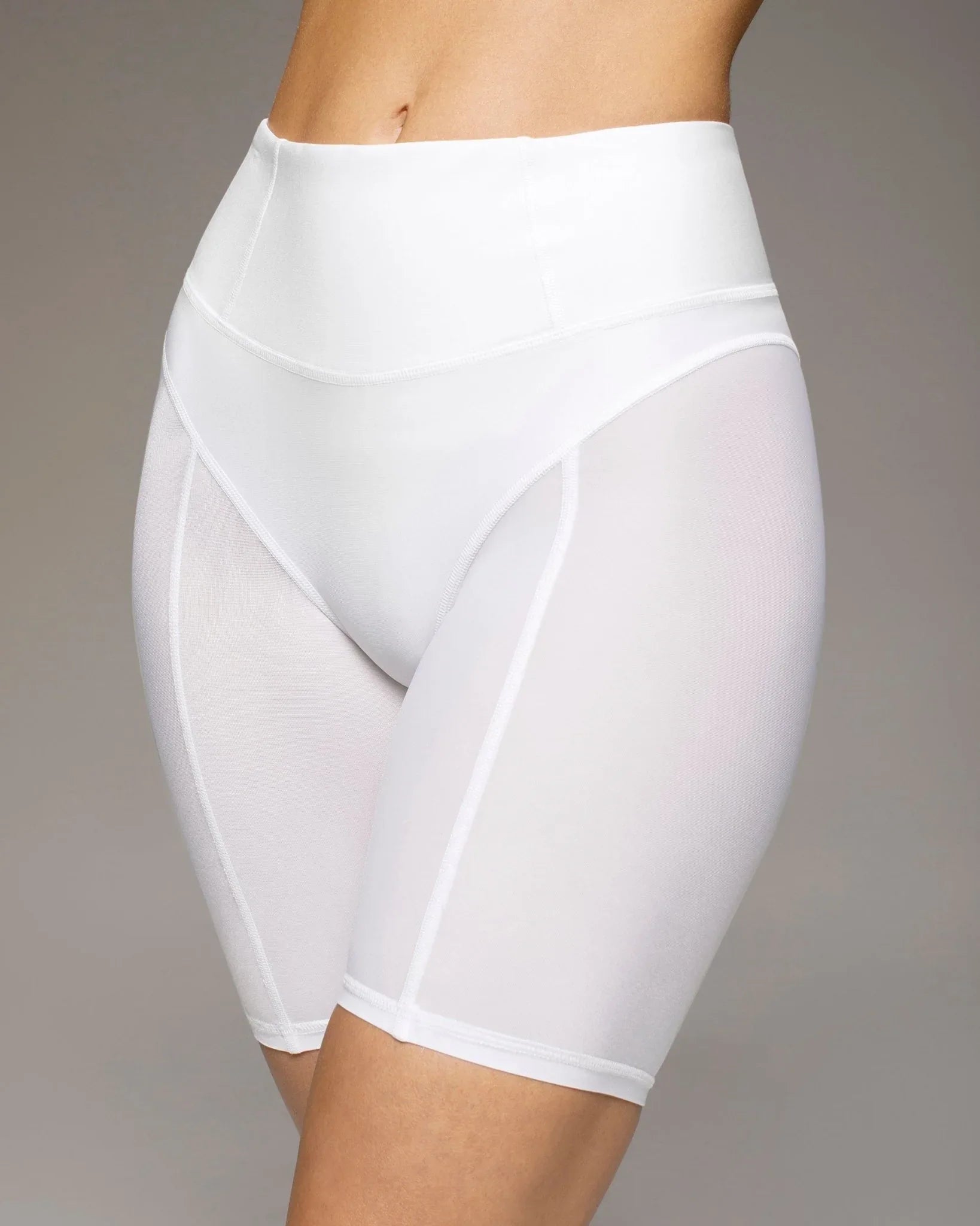 retro ’80s reimagined ambient bike shorts 7 1/2 inch – white