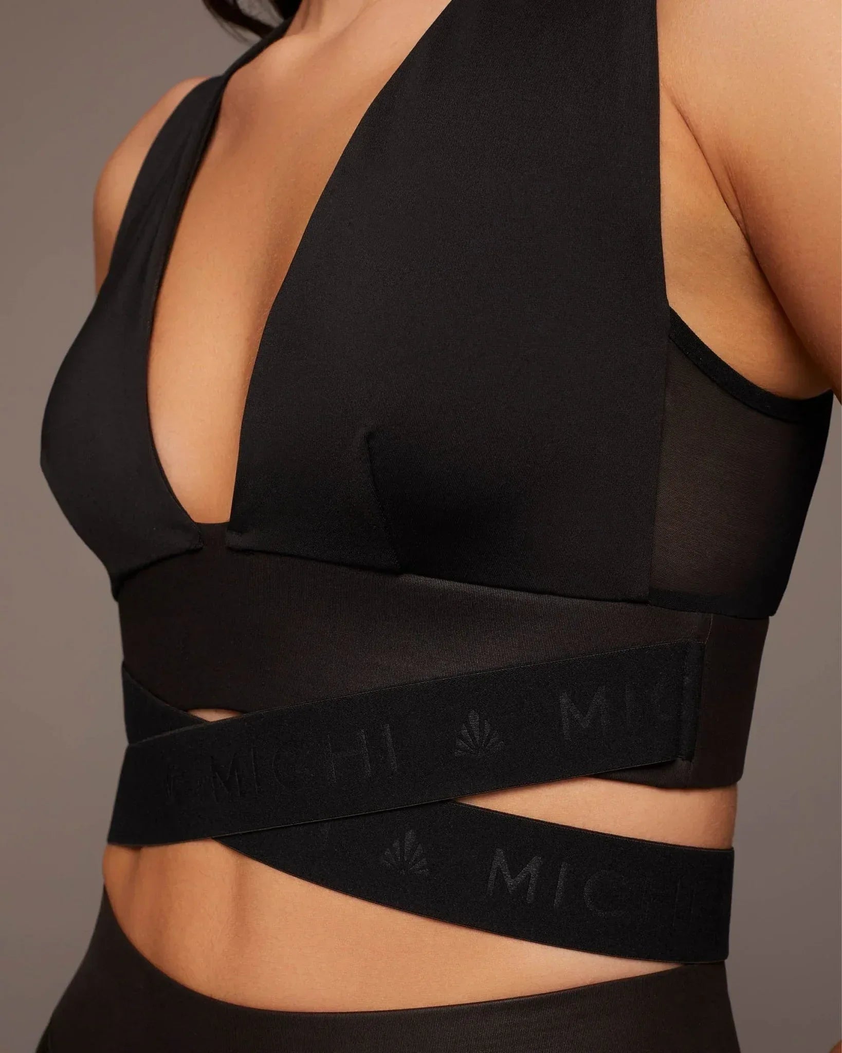 hustle-longline-bra-michi-evolve-fit-wear-811469 - Evolve Fit Wear - hustle-longline-bra-michi-evolve-fit-wear-811469