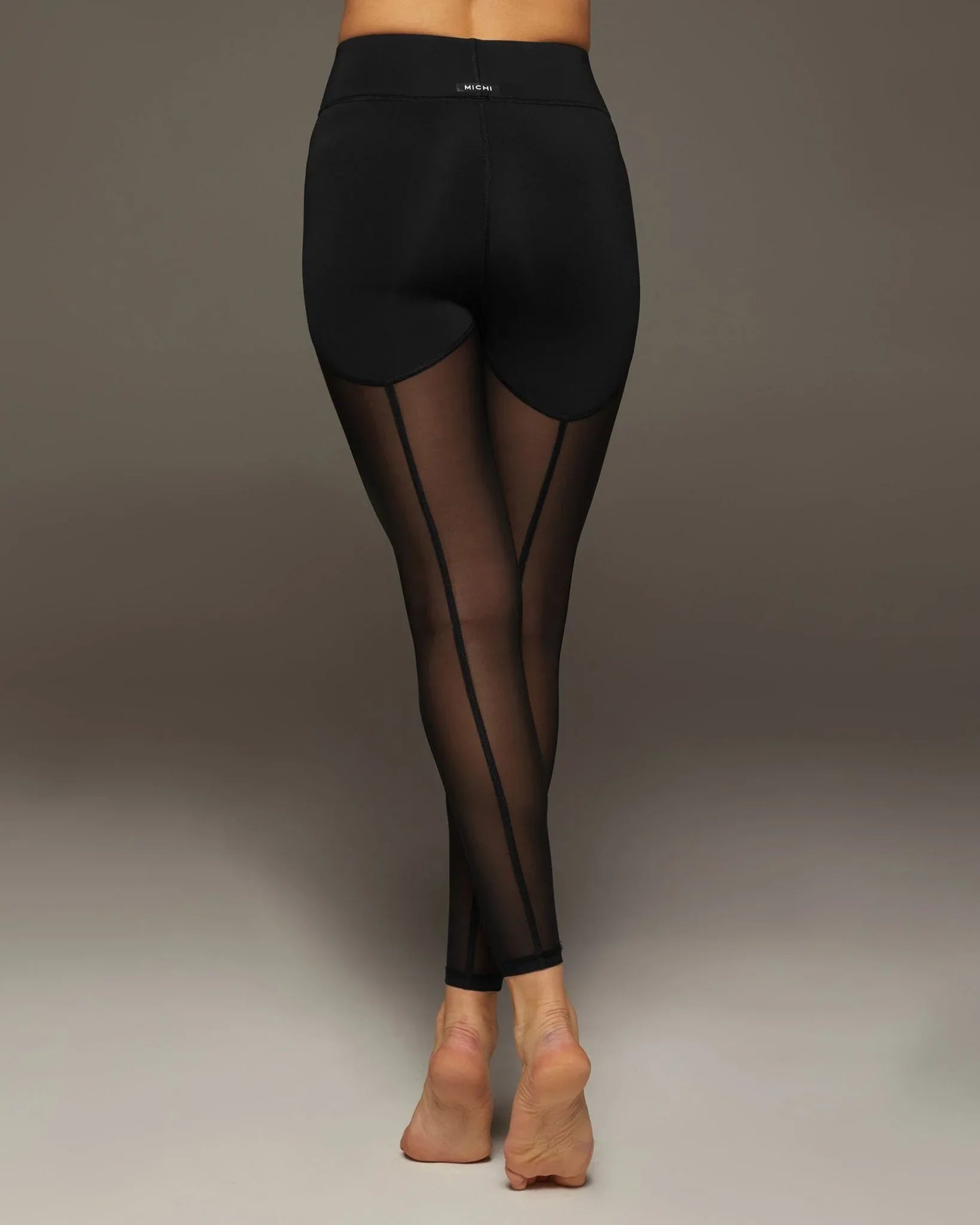 revue mesh leggings – black | sheer mesh panels for lengthening effect