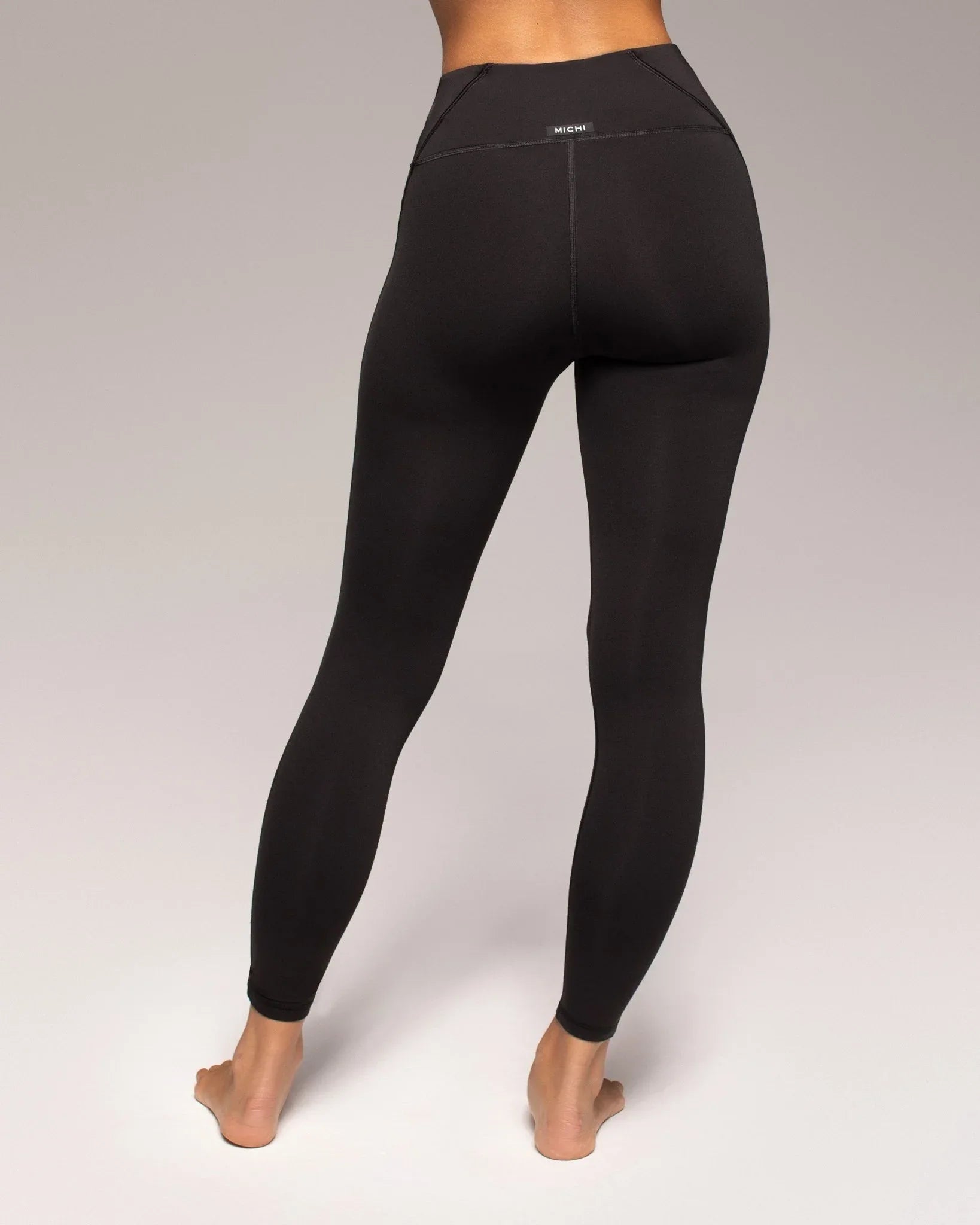 onyx-legging-michi-evolve-fit-wear-5664296 - Evolve Fit Wear - onyx-legging-michi-evolve-fit-wear-5664296