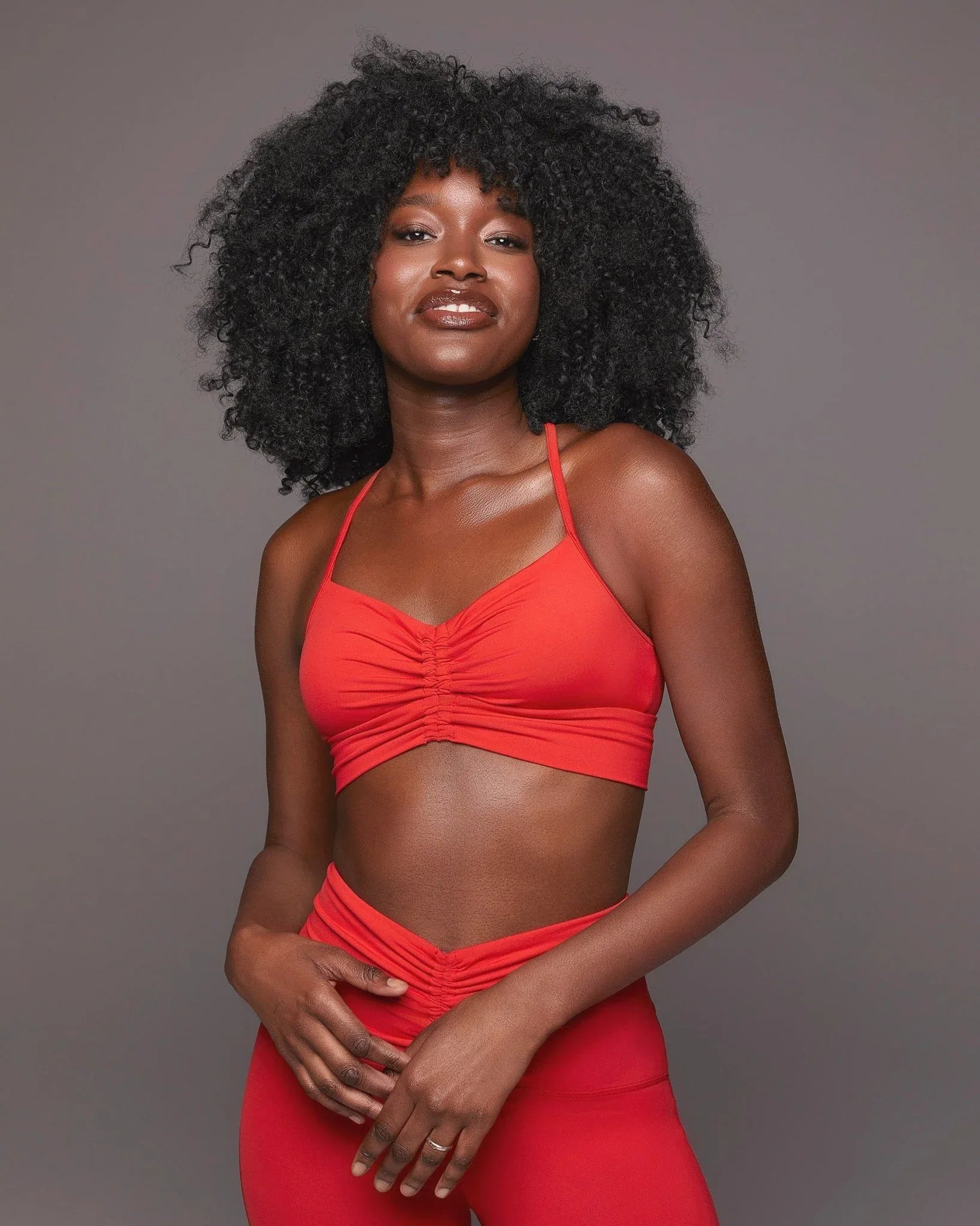 palma moisture-wicking longline bra for active women – fire red