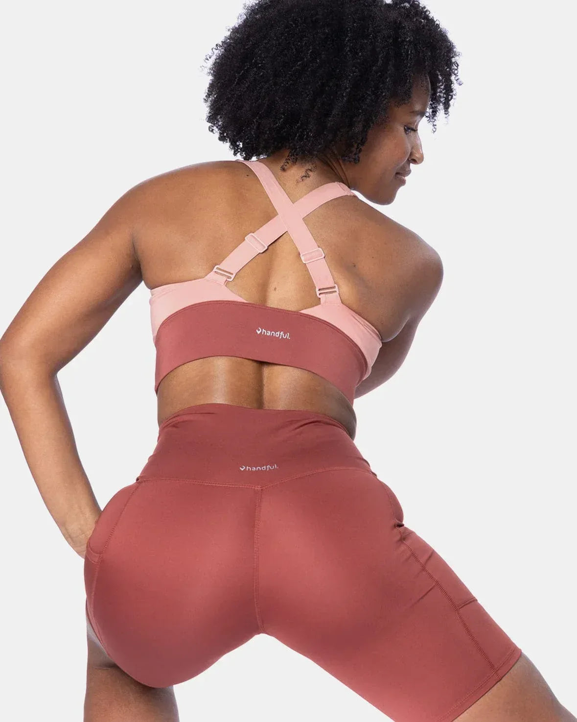 SS22-Handful-Sports-Bra-Gametime-RootedBack - Evolve Fit Wear - SS22-Handful-Sports-Bra-Gametime-RootedBack