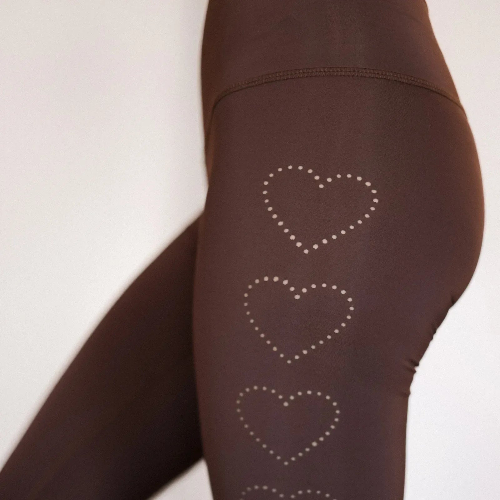 WithLoveCacaoHotPantDetail - Evolve Fit Wear - WithLoveCacaoHotPantDetail